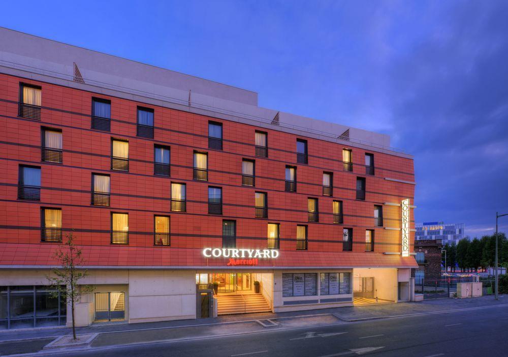 Courtyard By Marriott Paris Arcueil Hotel Exterior photo